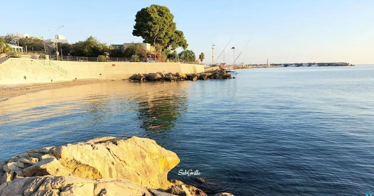 Casa Lo Re Villa Santa Flavia İtalya