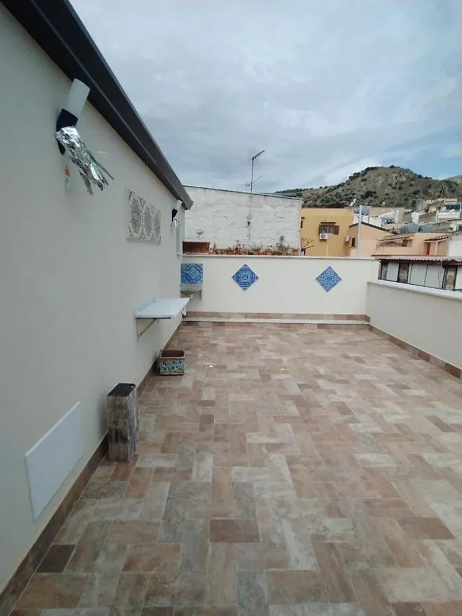 Casa Lo Re Villa Santa Flavia 0*,  İtalya